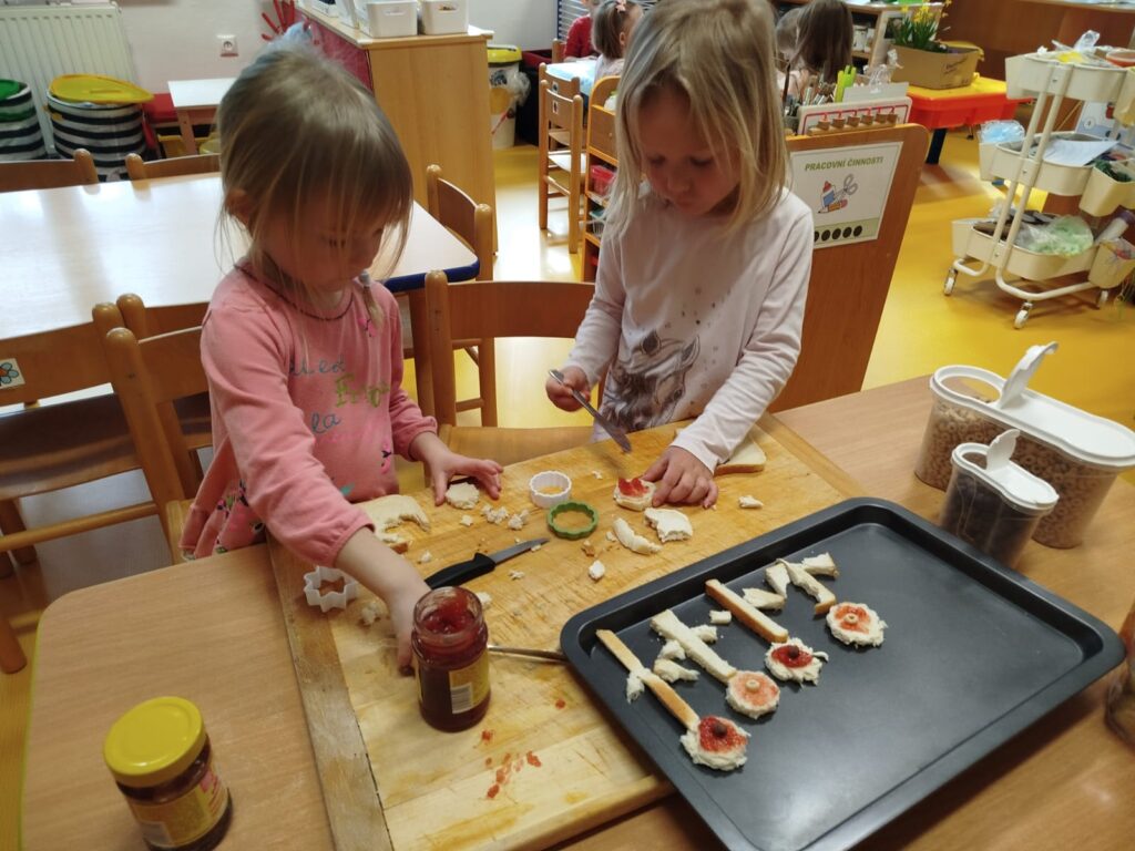 9d2884cf-418a-4e8d-aa8e-6a9b9685d54a