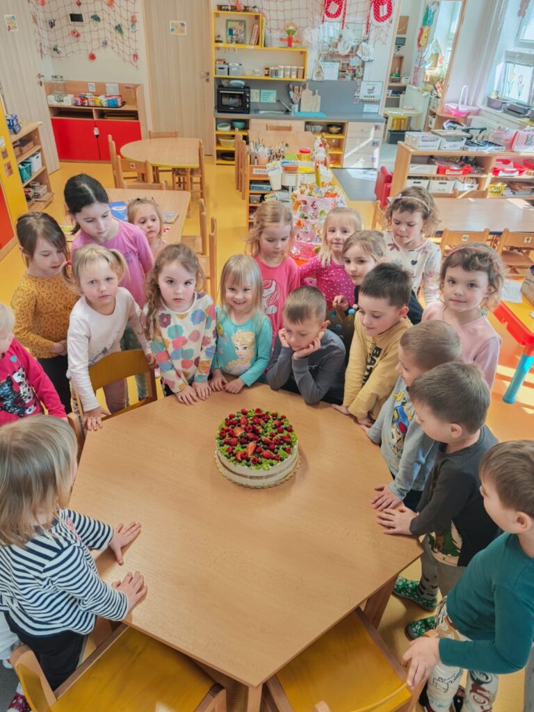 c8baed75-e3ba-455f-9550-716e6ef59aac